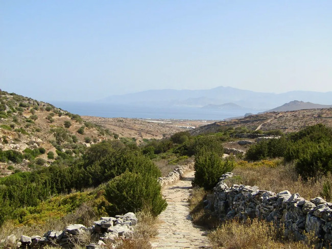 Northeastern Paros e-Bike & Hike