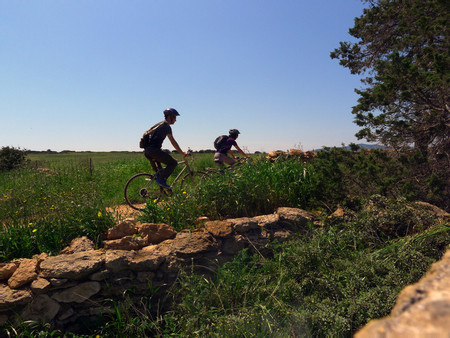 Northeastern Paros e-Bike & Hike
