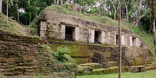 Amazing Tour Yaxha photo 5