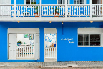 Casa Azul Guest House & Hotel