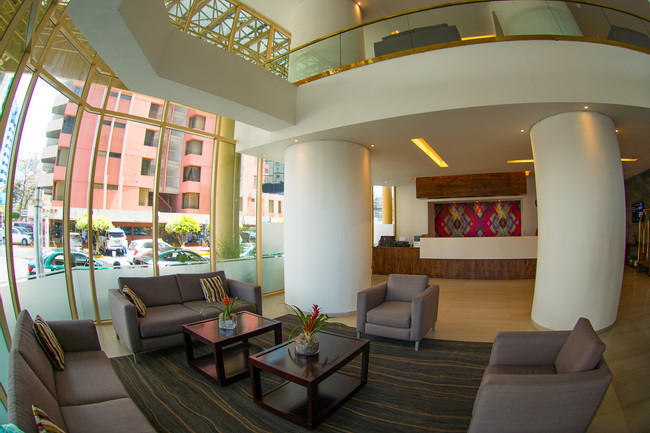 Clarion Suites photo