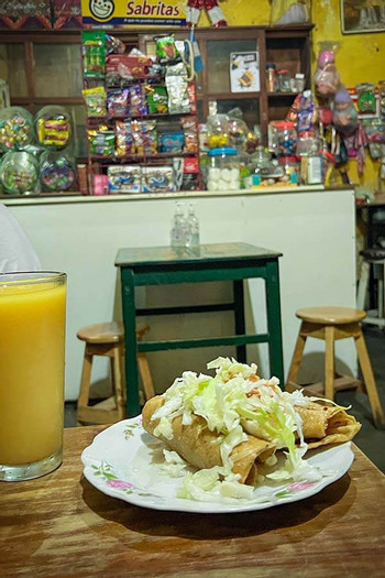 Daytime Street Food Experience photo 2