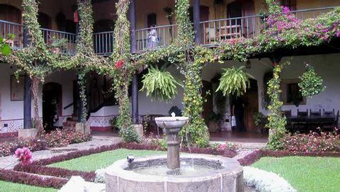 Posada de Don Rodrigo Antigua Guatemala