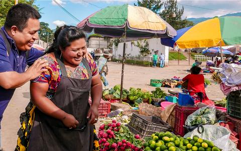 Guatemalan Cooking Class Market Tour