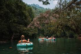 Amazing Tubing experience photo 4