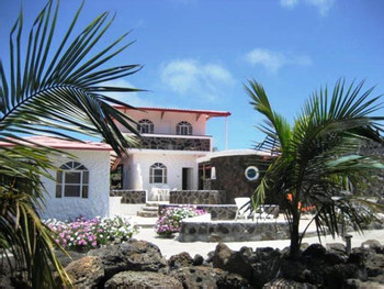 Angermeyer Waterfront Inn