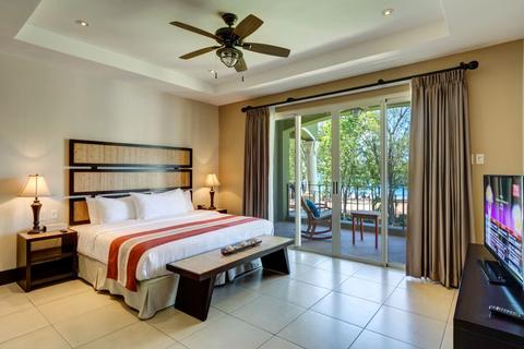 CC Beach-Front Hotel