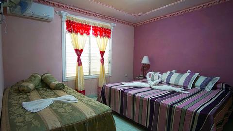Casa Luis A Cuba