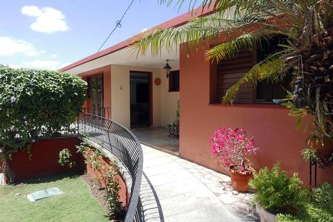 Casa Yamira y Eddy Cuba