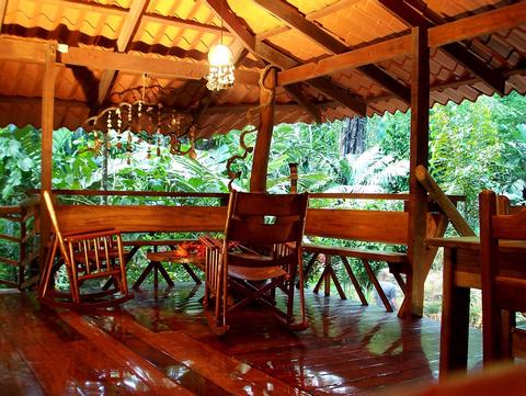 Congo Bongo Manzanillo Ecolodge Costa Rica