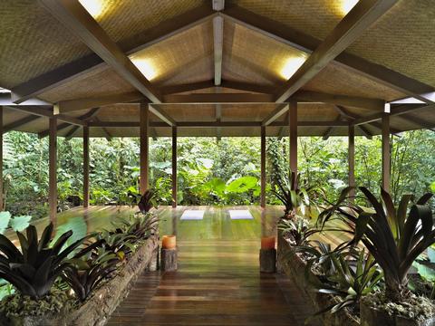 El Silencio Lodge and Spa