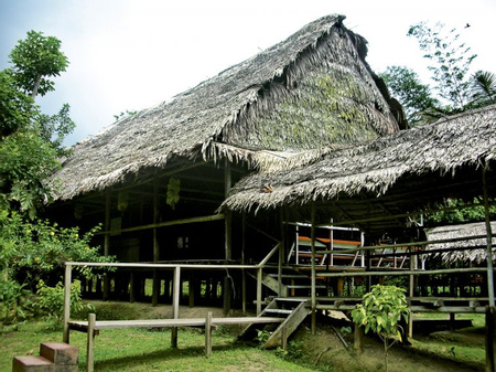 ExplorNapo Lodge