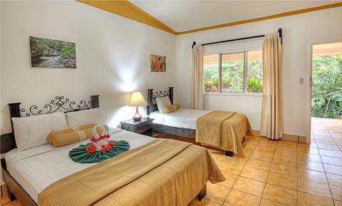 Hotel Guachipelin Costa Rica
