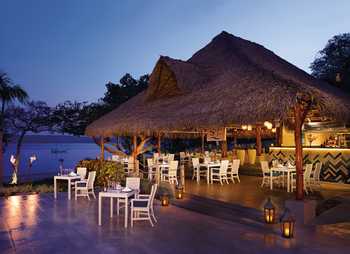 Secrets Papagayo