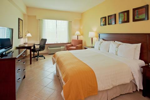Holiday Inn Panama Canal