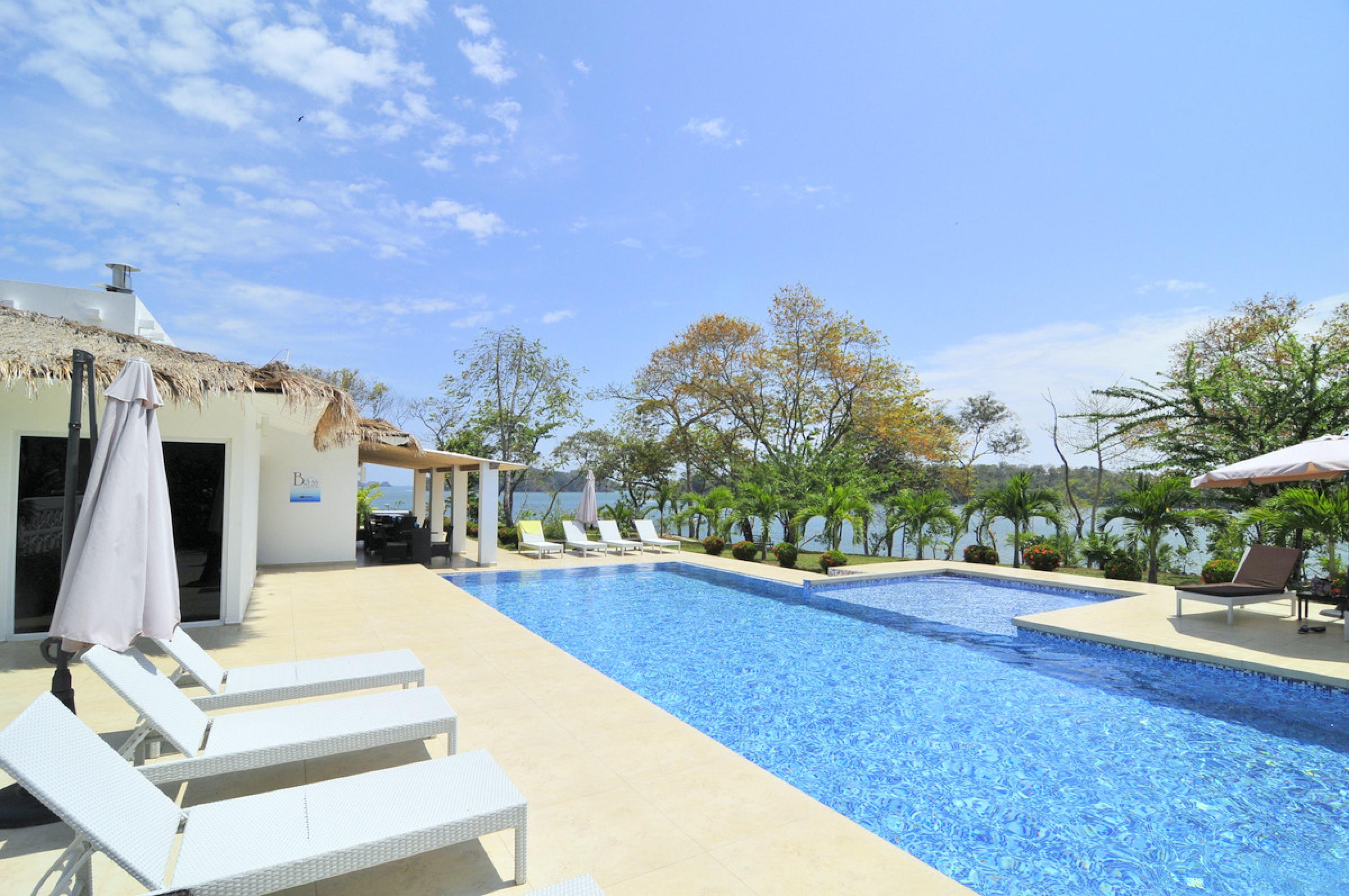 Bocas del Mar Boca Chica, Panama