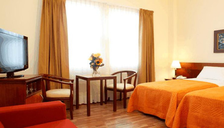 Hotel City Plaza photo 2