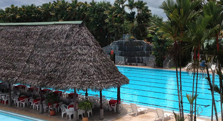 Hotel Suerre & Country Club