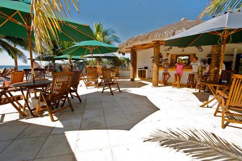 Dos Mundos Beach Resort