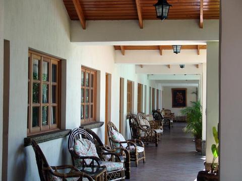 Hotel Dos Mundos Guatemala