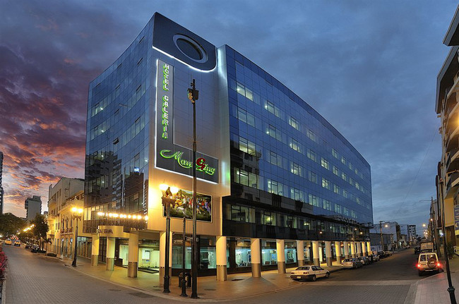 Hotel Galeria Man Ging photo