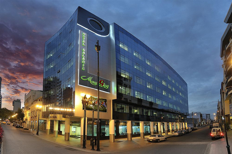 Hotel Galeria Man Ging photo
