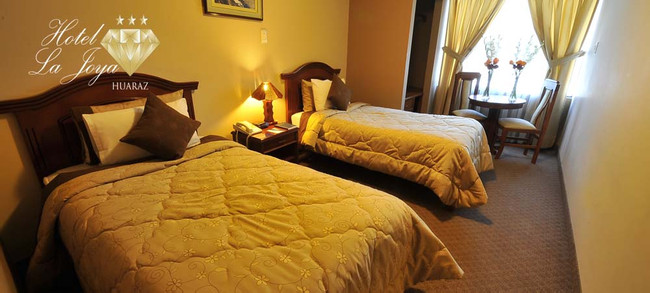 Hotel La Joya photo