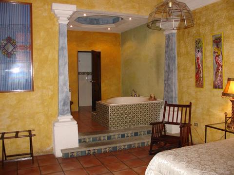 Hotel Palacio de Doña Beatriz Guatemala