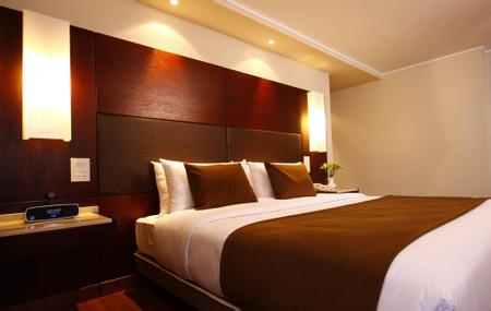 Hotel Reina Isabel photo 2