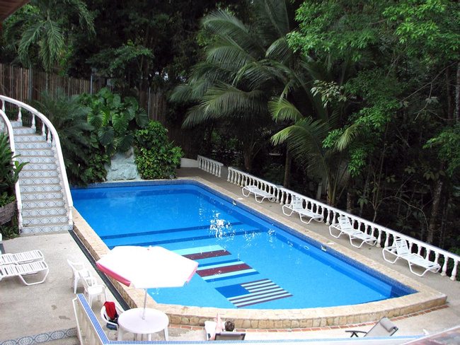 Tres Banderas Hotel Photo
