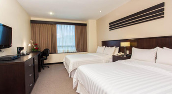 Howard Johnson Hotel Guayaquil photo 4