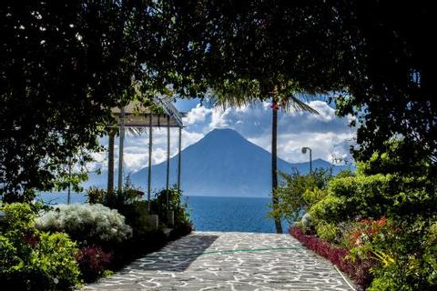 Hotel Jardines del Lago Panajachel Guatemala