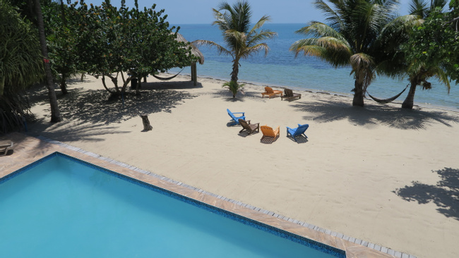 Mariposa Resort Photo