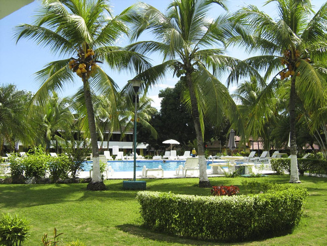 Beach Break Resort photo