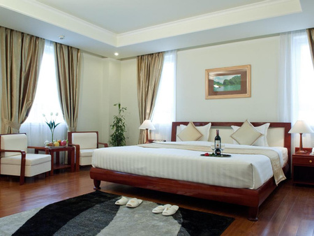 Legend Hotel