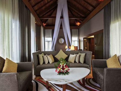 Novotel Hotel