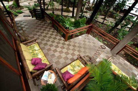 Pachira Lodge Costa Rica