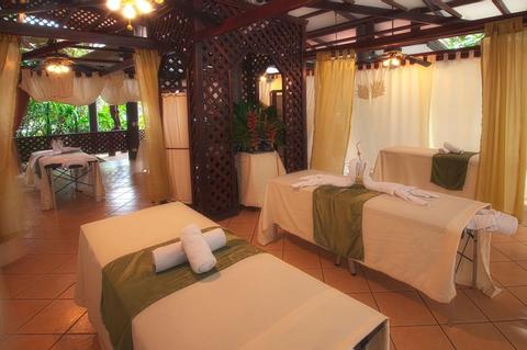 Pachira Lodge Costa Rica