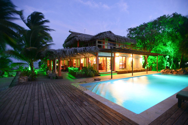 Robert's Grove Resort photo