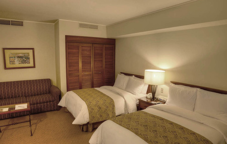 Sol de Oro Hotel & Suites