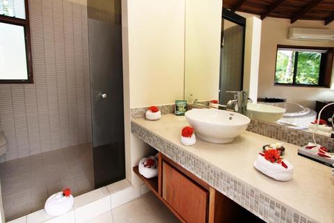 Tango Mar Beach Resort & Villas Costa Rica