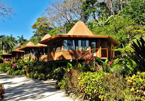 Tango Mar Beach Resort & Villas Costa Rica