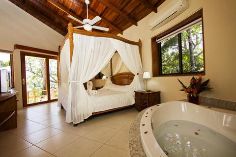 Tango Mar Beach Resort & Villas Costa Rica