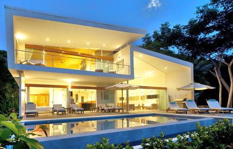 The White House & Villas