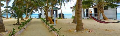 Tobacco Caye Hotel