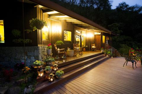 Trogon Lodge