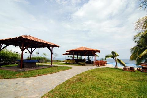 Vista de Olas Costa Rica