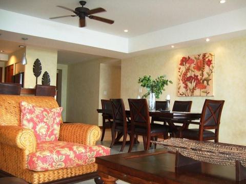 Vista Mar Luxury Condos