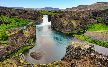 Hjálparfoss