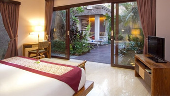 Lokha Umalas photo 2